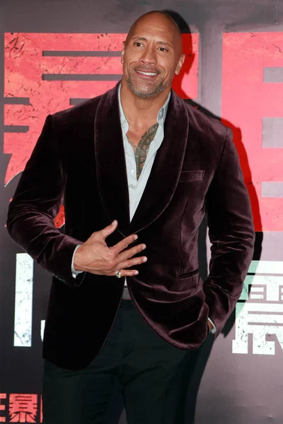 Actor Estadounidense Dwayne Johnson Posa Mientras Llega Alfombra Roja Para — Foto de Stock