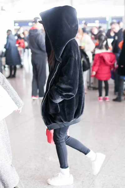 Chinese Actrice Yang Afgebeeld Beijing Capital International Airport Beijing China — Stockfoto