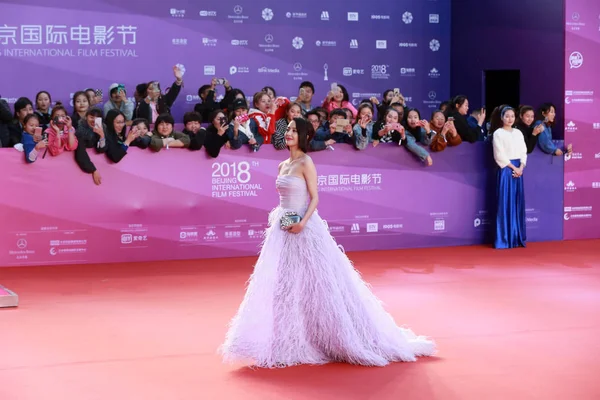 Attrice Cinese Tong Liya Arriva Sul Tappeto Rosso Cerimonia Chiusura — Foto Stock
