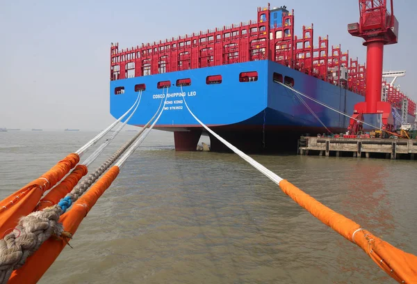 000 Teu Container Vessel Cosco Shipping Leo Manufactured Nantong Cosco — Stockfoto