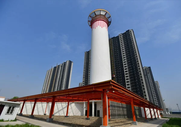 View Meter Tall Air Purification Tower World s Biggest Air