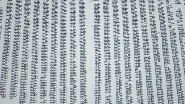 Вид Аероперегляду Новозбудованого Генерала Двигунів Автомобілі Покриті Снігом Облицювання Стоянці — стокове фото