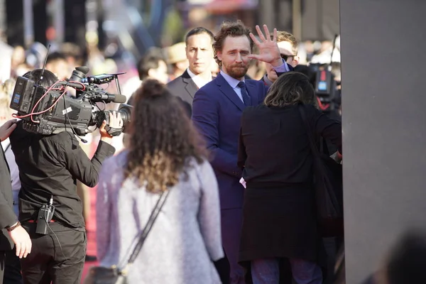 Brits Acteur Tom Hiddleston Golven Zoals Hij Rode Loper Van — Stockfoto