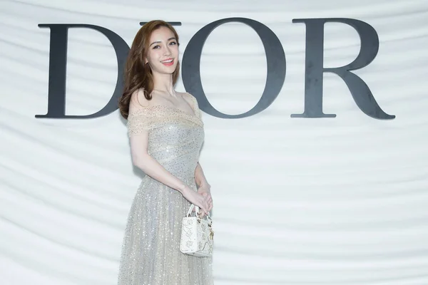 Skådespelerska Från Hong Kong Angelababy Utgör Christian Dior Våren Sommaren — Stockfoto