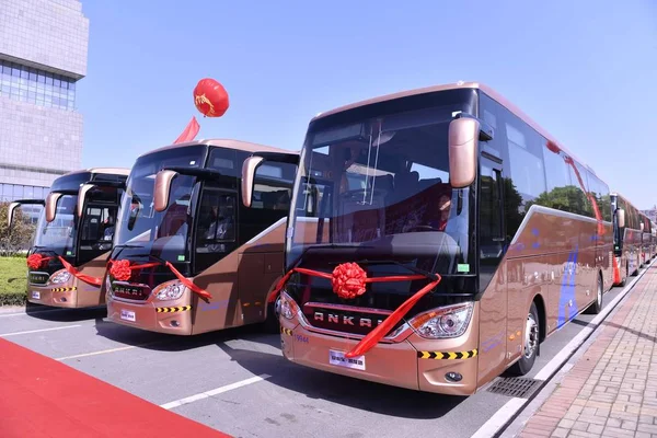 Ônibus Ankai São Retratados Cerimônia Partida Ankai 800 Autocarros Exportação — Fotografia de Stock