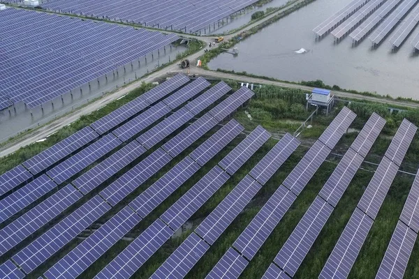 Ürünleri Temiz Enerji Üretimi Ile Xinghua Şehirde Doğu Çin Jiangsu — Stok fotoğraf