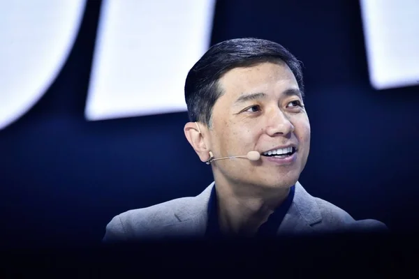 Robin Yanhong Styrelseordförande Och För Baidu Inc Sköter 2018 Geekpark — Stockfoto
