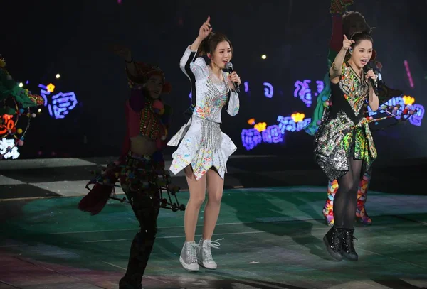 Charlene Choi Gillian Chung Hong Kong Pop Ikilisi Ikiz Wuhan — Stok fotoğraf