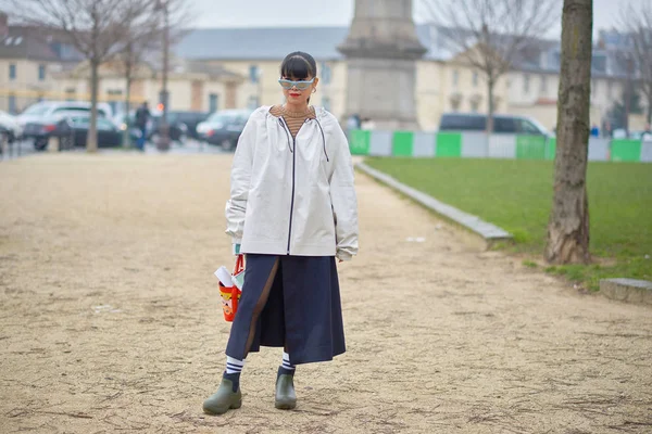 Une Marche Piétonne Branchée Dans Rue Lors Fashion Week Automne — Photo