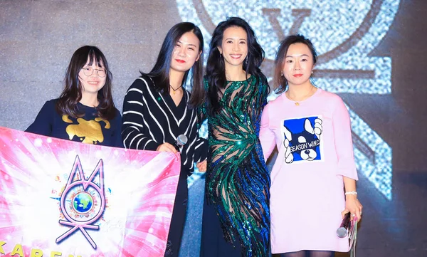 Cantante Actriz Hong Kong Karen Mok Segunda Derecha Asiste Conferencia —  Fotos de Stock