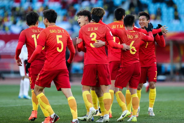 Spelers Van China Vieren Scoren Tegen Oman Groep Een Match — Stockfoto