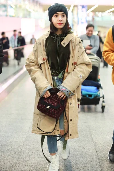 Die Taiwanesische Sängerin Jolin Tsai Auf Dem Internationalen Flughafen Der — Stockfoto