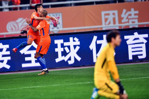 Braziliaans Voetballer Diego Tardelli Van Shandong Luneng Taishan Viert Met — Stockfoto