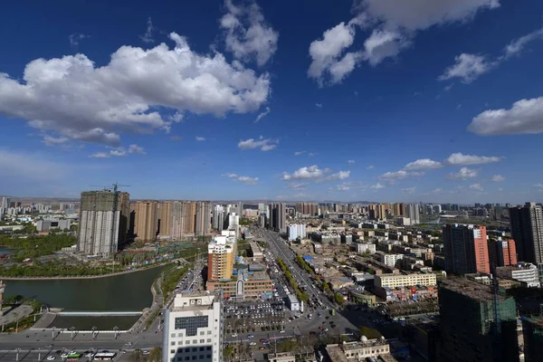 Cityscape Korla City Sunny Day Clouds Blue Sky Northwest China — Stock Photo, Image