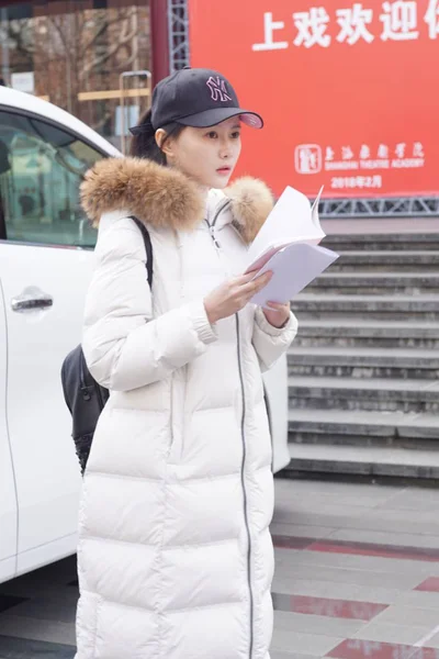 Shao Xuecong Chinese Girl Group Snh48 Pictured She Arrives Shanghai — Stock Photo, Image