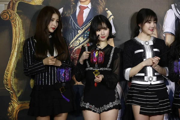 Membros Grupo Feminino Sul Coreano Gfriend Participam Uma Conferência Imprensa — Fotografia de Stock