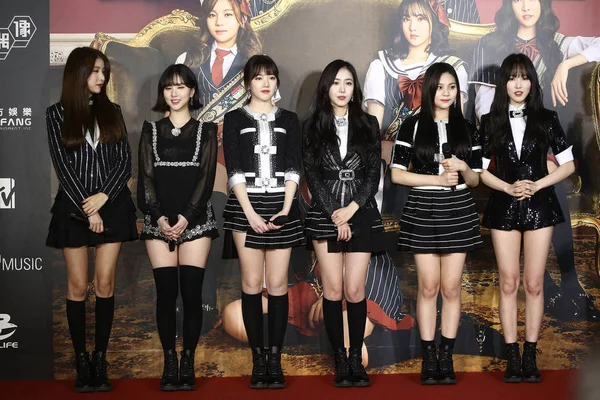 Miembros Del Grupo Chicas Surcoreanas Gfriend Asisten Una Conferencia Prensa —  Fotos de Stock