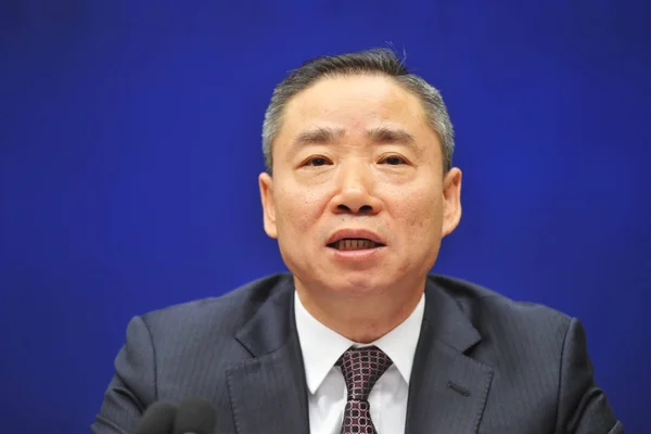 Xin Guobin Náměstek Ministra Průmyslu Informačních Technologií Navštěvuje Tiskovou Konferenci — Stock fotografie