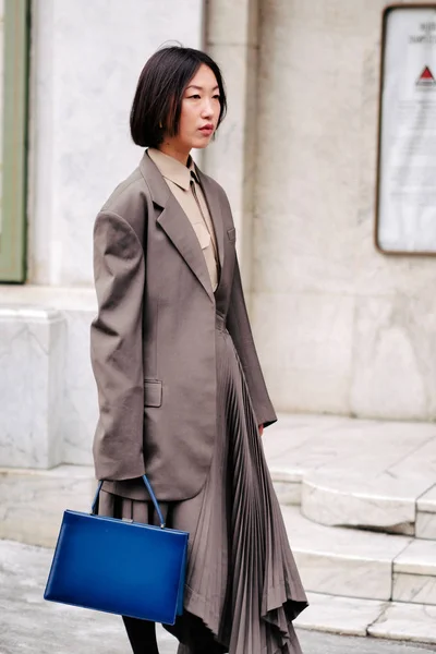 Paseos Peatonales Moda Por Calle Durante Semana Moda París Otoño —  Fotos de Stock