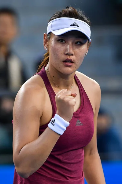 Duan Yingying China Reagisce Dopo Aver Segnato Contro Simona Halep — Foto Stock