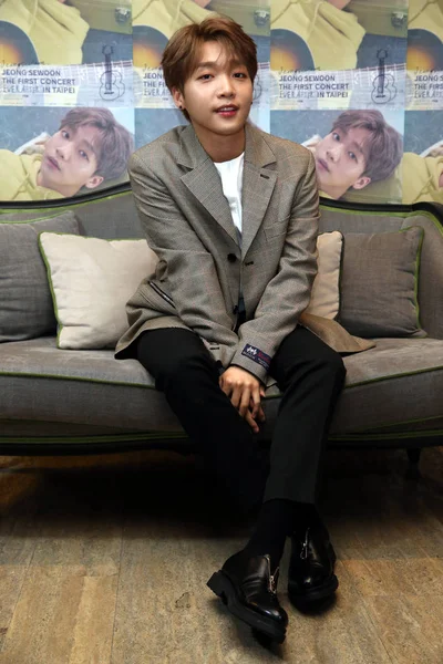 Taiwan Out South Korean Singer Jeong Woon Attends Interview Taipei — Stockfoto