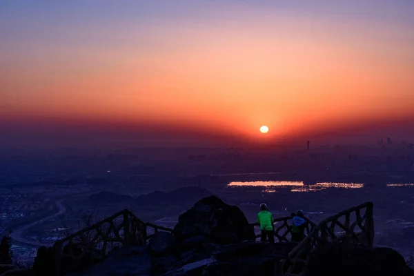 Sun Rises Skyline Viewed Top Beijing Xishan National Forest Park — Stock Photo, Image