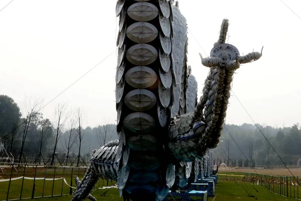 Den 100 Meter Långa Kinesiska Draken Består Mer 000 Porslin — Stockfoto