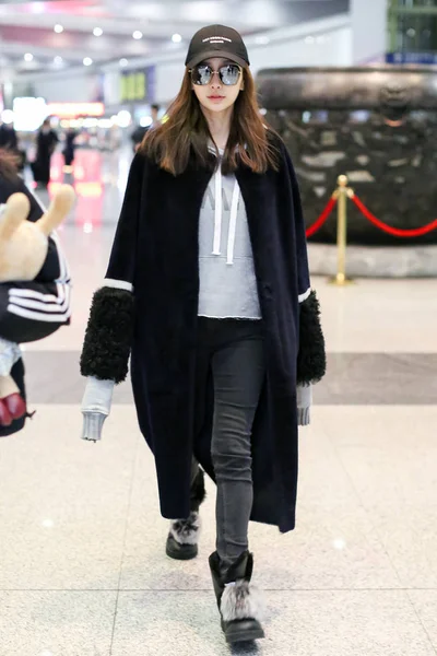 Hong Kong Model Und Schauspielerin Angelabababy Internationalen Flughafen Der Hauptstadt — Stockfoto