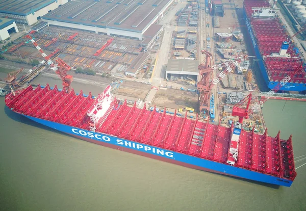 000 Teu Container Vessel Cosco Shipping Leo Manufactured Nantong Cosco — Stock Photo, Image