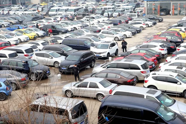 Över Fordon Begagnad Bilmarknaden Zhengzhou City Centrala Kinas Henan Provinsen — Stockfoto