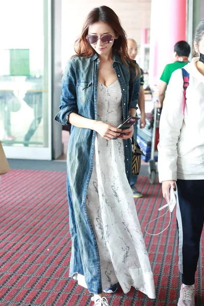 Modelo Actriz Taiwanesa Lin Chi Ling Representa Aeropuerto Internacional Beijing —  Fotos de Stock