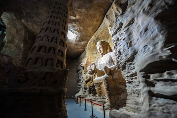 Las Réplicas Tamaño Completo Impresas Estatuas Budistas Las Grutas Yungang — Foto de Stock