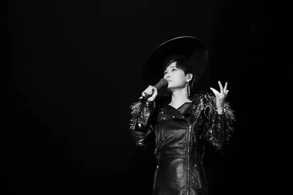 Chinese Singer Yunchun Performs Her Concert Shanghai China April 2018 — ストック写真