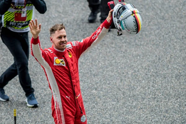 Alemão Sebastian Vettel Ferrari Reage Depois Vencer Pole Position Sessão — Fotografia de Stock