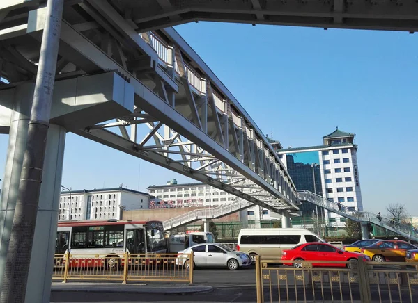 Vehicles Drive Newly Renovated Dongdan Intersection Which China Longest Spanning — Stock Photo, Image