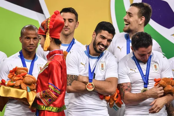 Jogadores Seleção Futebol Uruguai Participam Cerimônia Premiação Campeão Campeonato Internacional — Fotografia de Stock