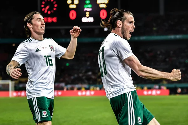 Gareth Bale Derecha Selección Fútbol Gales Celebra Con Compañero Equipo —  Fotos de Stock