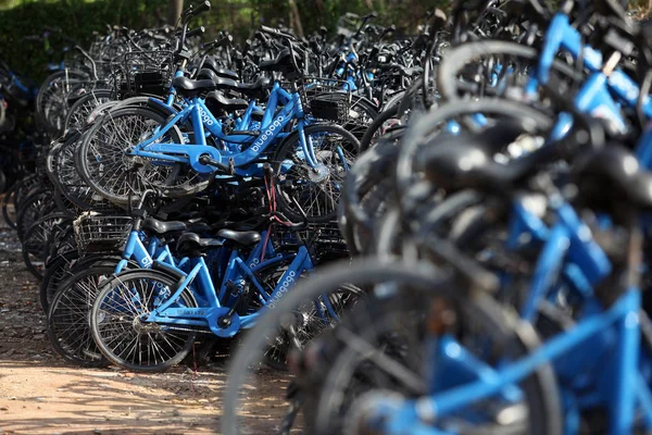 Una Vista Bluegogo Compartió Bicicletas Del Servicio Transporte Taxis Coches —  Fotos de Stock