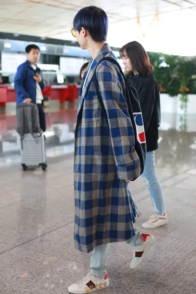 Çinli Şarkıcı Yuchun Chris Lee Pekin Uluslararası Havaalanı Pekin Çin — Stok fotoğraf