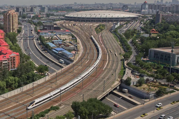 Новый Поезд Fuxing Пули Работает Линии Пекин Шанхай Покидает Пекин — стоковое фото