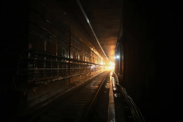 2018年5月30日 中国上海地铁13号线二期和三期工程轨道施工现场 — 图库照片