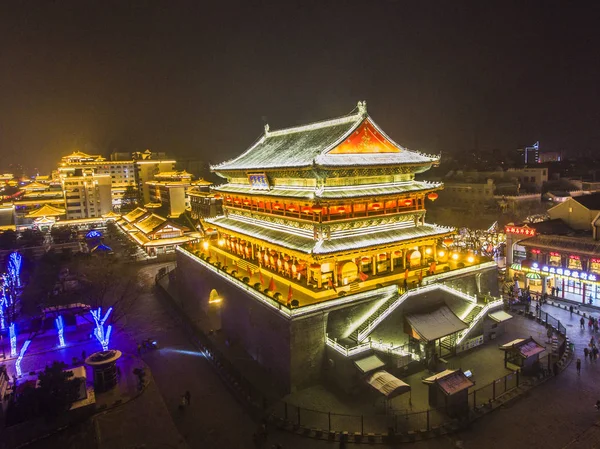 中国北西部の西安市の夜の鐘塔の眺め 2018年1月28日 — ストック写真