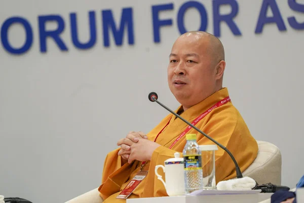 Yin Shun Místopředseda Čínské Buddhistické Asociace Navštěvuje Sub Forum Náboženských — Stock fotografie