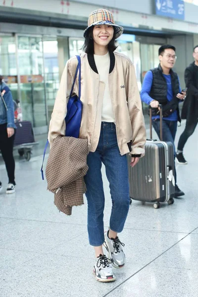 Chinese Model Liu Wen Pictured She Arrives Beijing Capital International — Stock Photo, Image