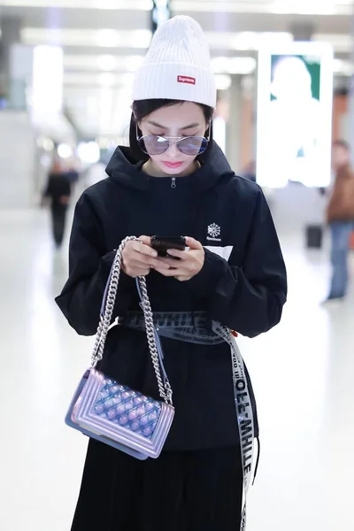 Cantante Actriz China Victoria Song Song Qian Llega Aeropuerto Internacional —  Fotos de Stock