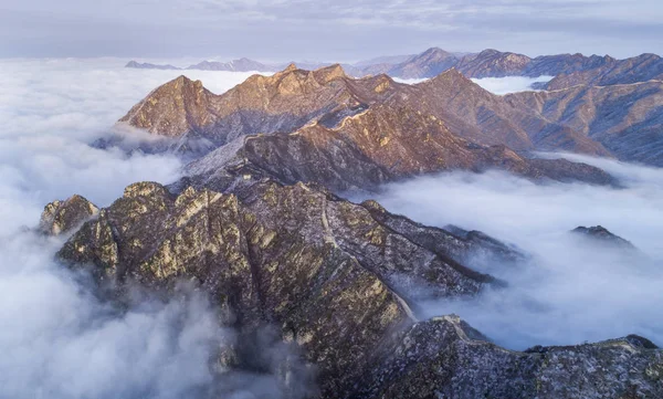 Paisaje Gran Muralla Jiankou Rodeado Por Mar Nubes Después Nieve — Foto de Stock