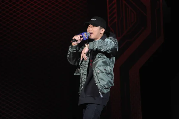 Chinese Rapper Wang Hao Better Known One Performs Premiere Event — Stock Photo, Image