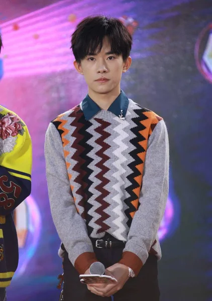 Jackson Yee Yangqianxi Chinese Boy Group Tfboys Poses Press Conference — Stock Photo, Image