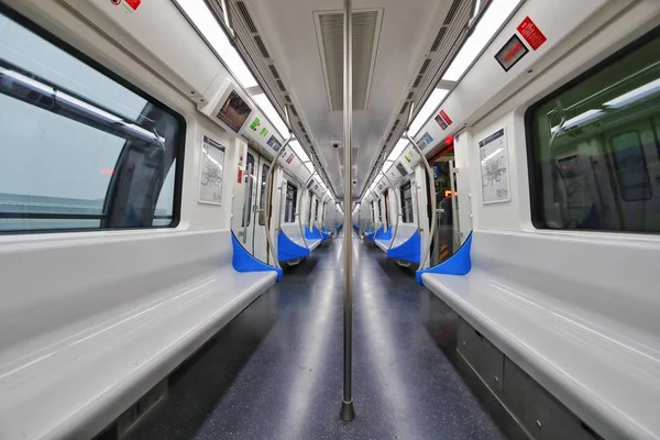 Çin Ilk Tam Otomatik Metro Hattı Üzerinde Bir Metro Istasyonu — Stok fotoğraf