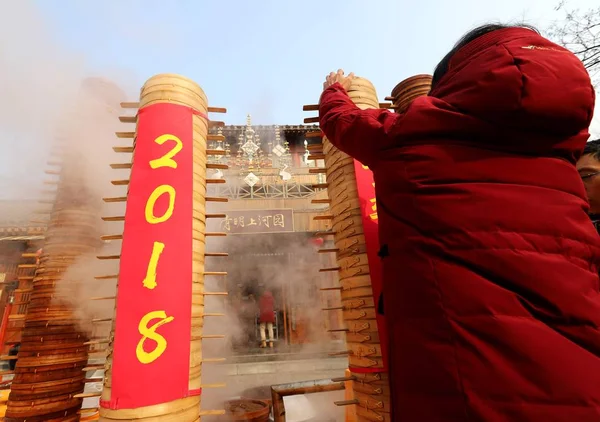 018 Ångkokare Bullar Ångad Millennium City Park Kaifeng City Centrala — Stockfoto